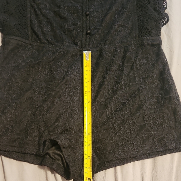 Black Lace Romper - Picture 7 of 8